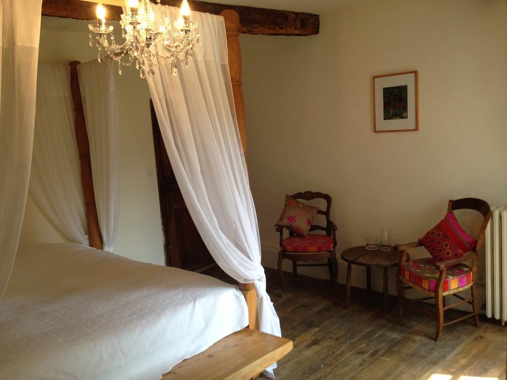 Residence Crone Castillon-en-Couserans Rum bild